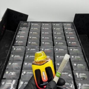 Plume Juice Box 2G Disposable, Plume Juice Box, 2G Disposable Device, Plume Disposable, Compact Disposable Device, Portable Vape-Style Product, All-in-One Disposable, Plume Product Range, 2G Device Format, Disposable Device Design, Plume Product Specifications, Portable Device, Disposable Product Packaging, Plume Juice Box Features, Product Information, Device Safety, Manufacturer Specifications.
